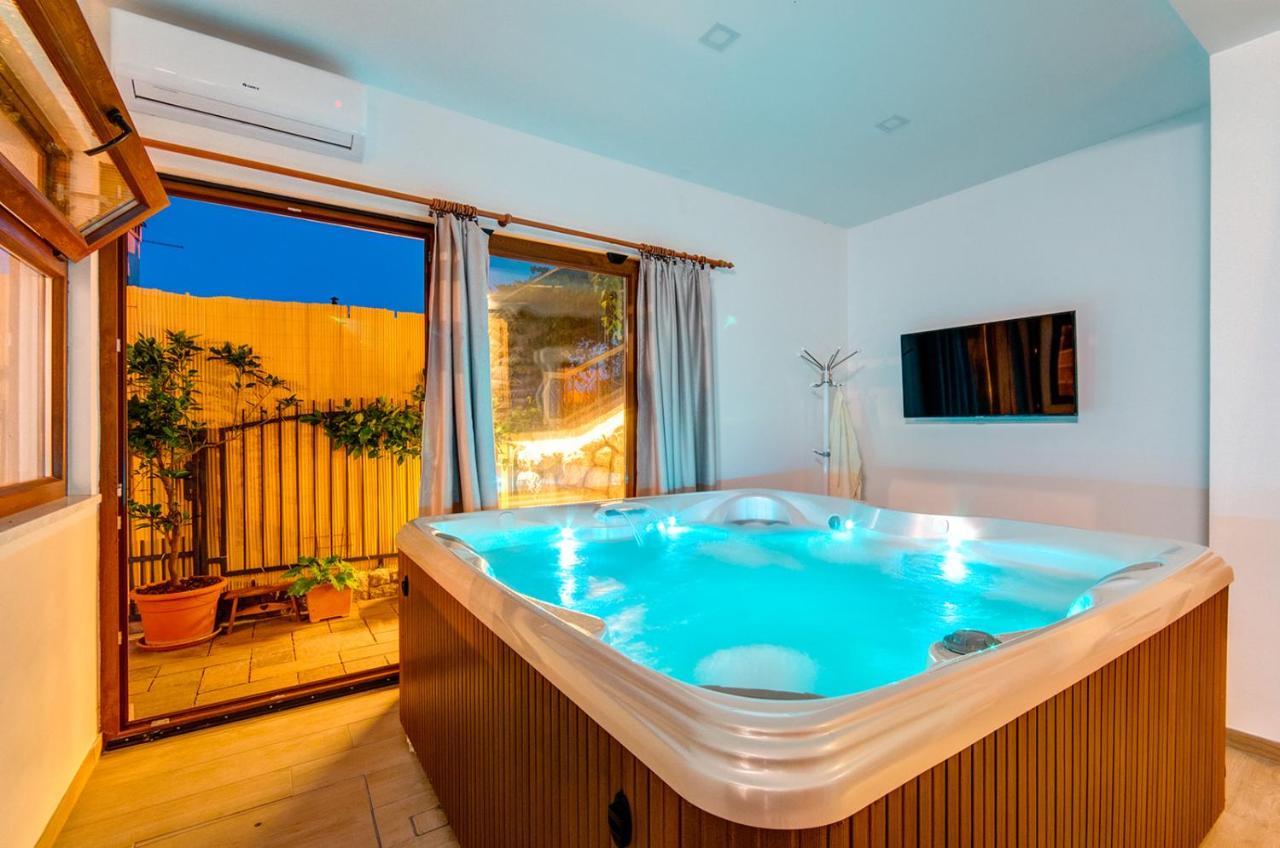 Villa Valentina - Private Pool 10X5, Whirpool And Sea View Bribir  Εξωτερικό φωτογραφία